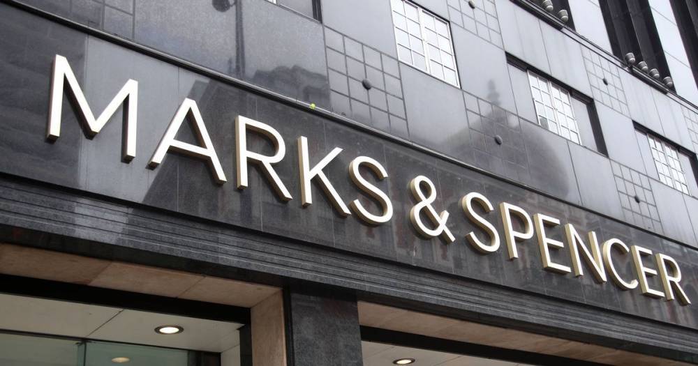 M&S announces changes to shopping rules as the UK enters lockdown - www.manchestereveningnews.co.uk - Britain
