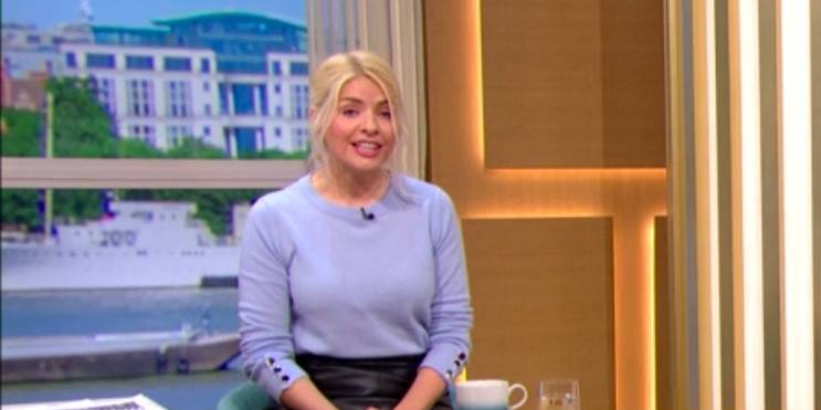 This Morning's Holly Willoughby reveals outfit blunder after stylist points out mistake by text - www.digitalspy.com