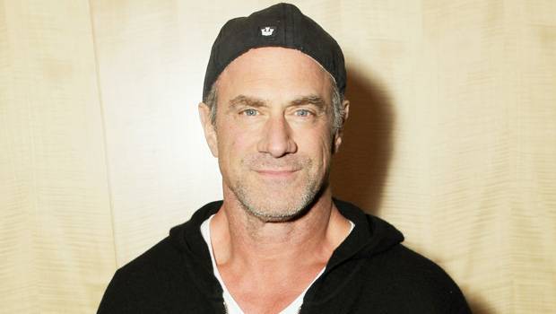 Christopher Meloni, 58, Shows Off Insane Six-Pack As He Poses In His ‘Quarantine Kilt’: See Pic - hollywoodlife.com