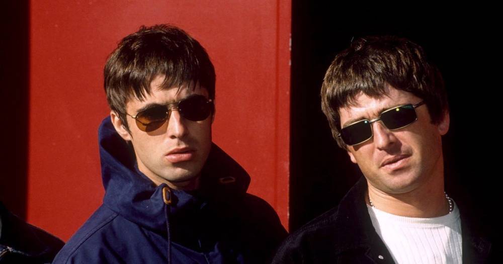 Liam Gallagher demands Oasis reunion gig to raise money for the NHS - www.dailyrecord.co.uk