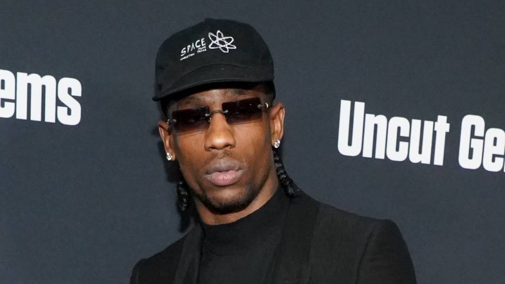 Travis Scott Plays Father-Daughter Basketball Game With Stormi While Social Distancing -- Watch! - www.etonline.com