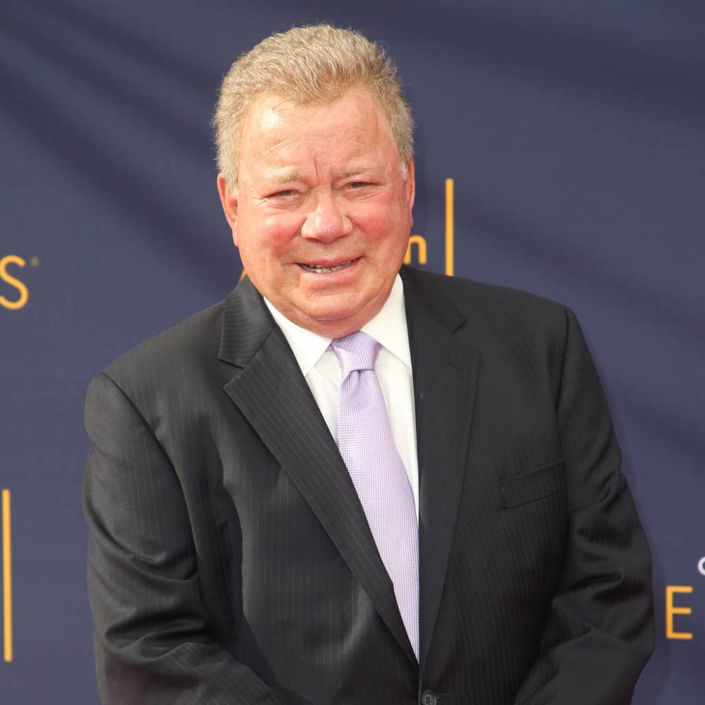 William Shatner defends Sam Heughan in impassioned Twitter rant - www.peoplemagazine.co.za - Scotland - Hawaii