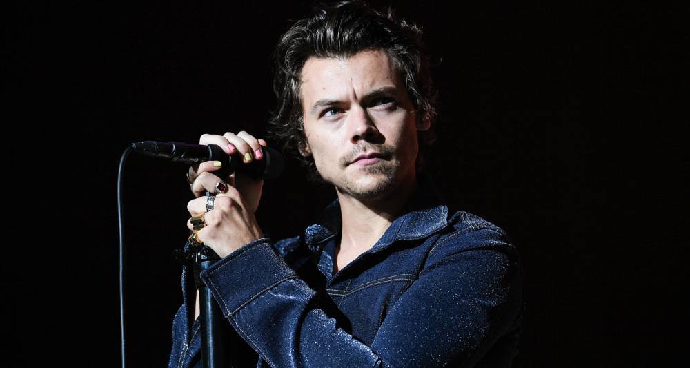 Harry Styles Postpones His 'Love On Tour' & Urges Fans To Self-Isolate! - www.justjared.com - France - Italy - Birmingham - Germany