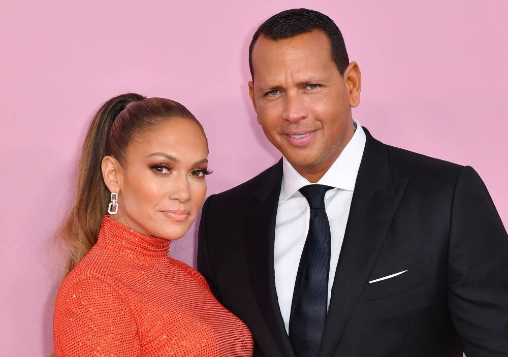 Jennifer Lopez And Alex Rodriguez Answer Personal Questions About Their Relationship In ‘Couples Challenge’ - etcanada.com