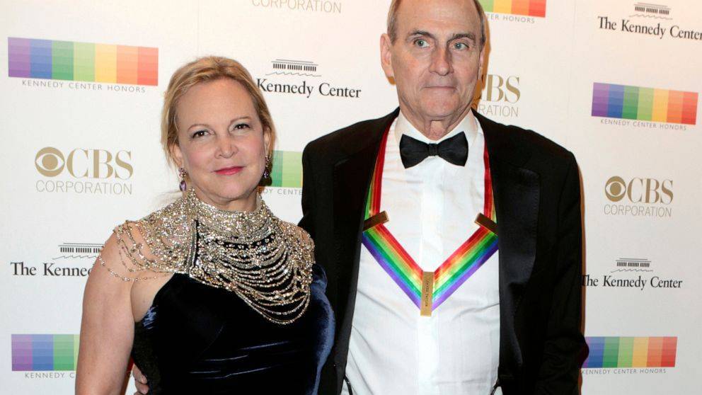 James Taylor and his wife donate $1M to Boston hospital - abcnews.go.com - state Massachusets - Boston
