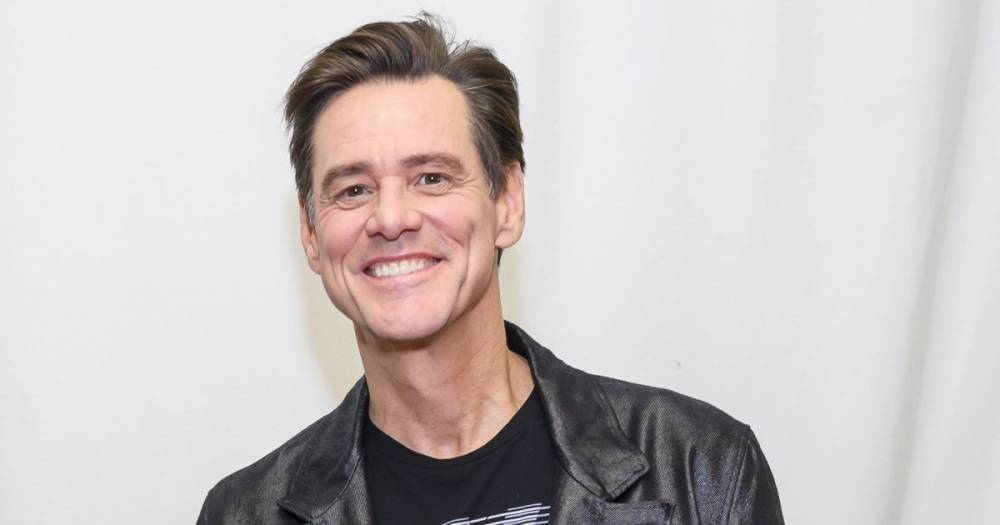 Jim Carrey Announces Plans to Grow a Beard During COVID-19 Self-Isolation and Plans to Document the ‘Meaningless Transformation’ - www.usmagazine.com