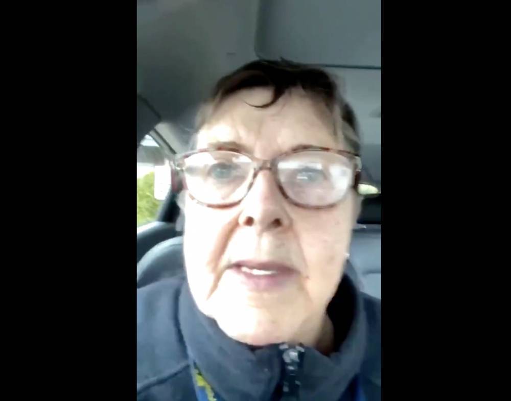 75-Year-Old Bonnie Goes Viral After Threatening To Kick A ‘Bleach Blonde 50-Year-Old’s A**’ For Mocking Coronavirus - etcanada.com