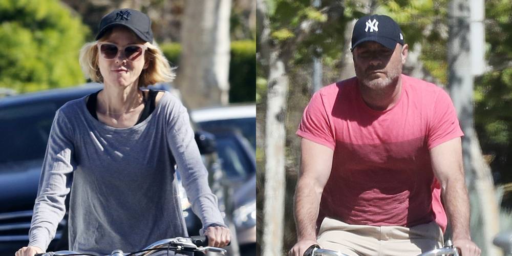 Naomi Watts & Liev Schreiber Both Take Bike Rides in LA - www.justjared.com - Los Angeles