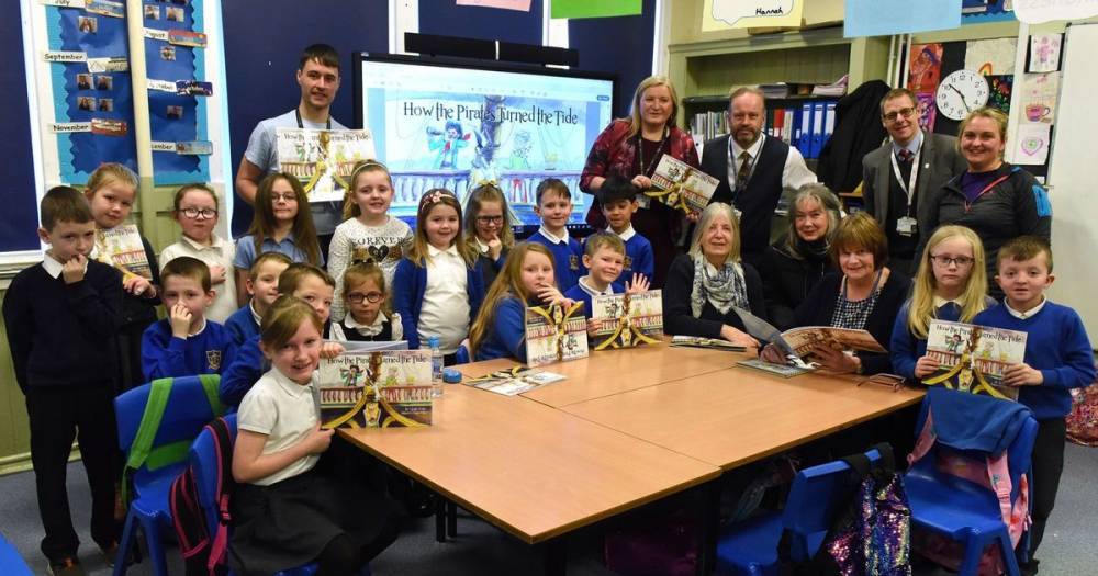 East Ayrshire school pupils set sail on project marking Visit Scotland coasts and waters campaign - www.dailyrecord.co.uk - Scotland