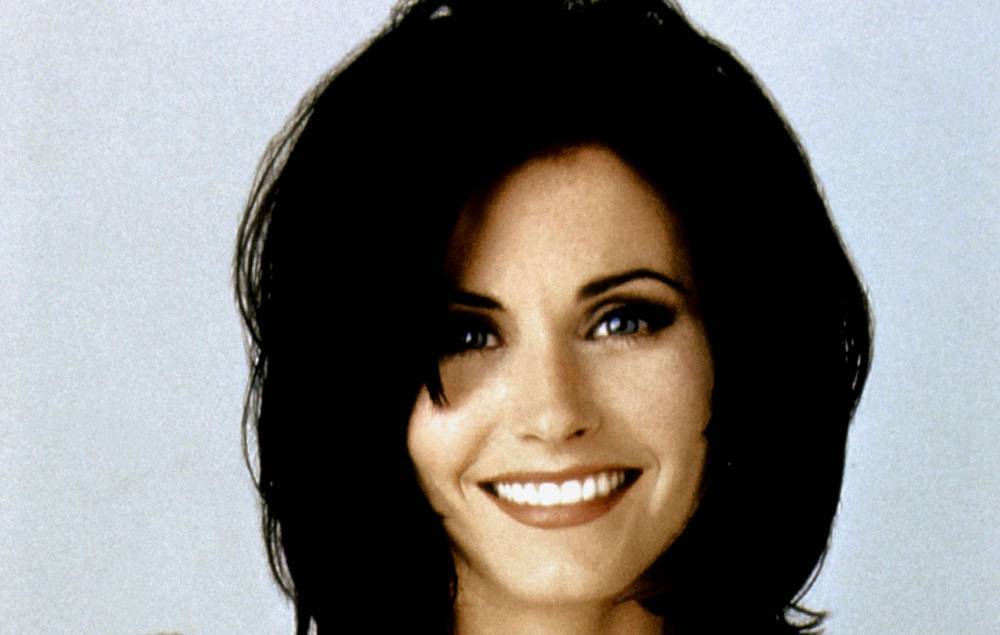 Courtney Cox says she doesn’t remember being on ‘Friends’: “I have such a bad memory” - www.nme.com