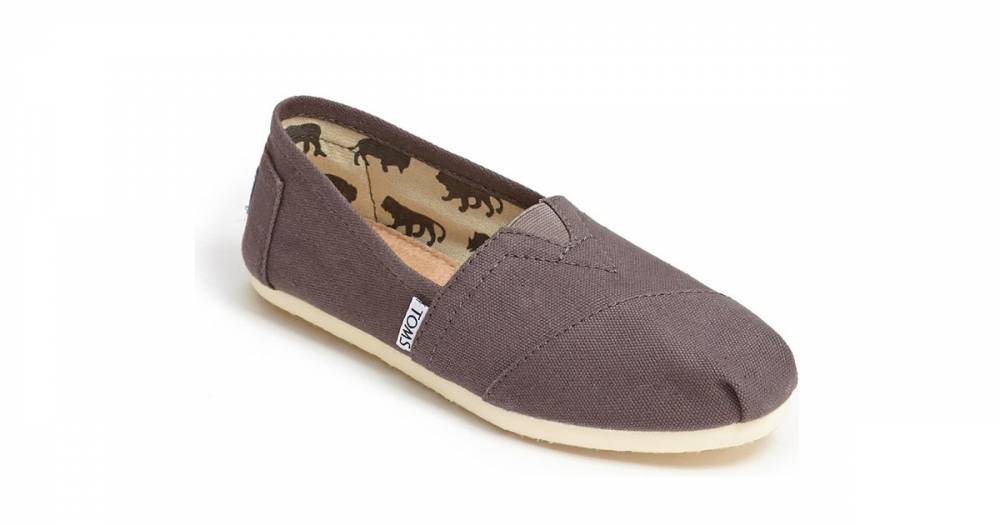 Everyone’s Favorite Classic TOMS Slip-On Is Now Under $35 at Nordstrom - www.usmagazine.com