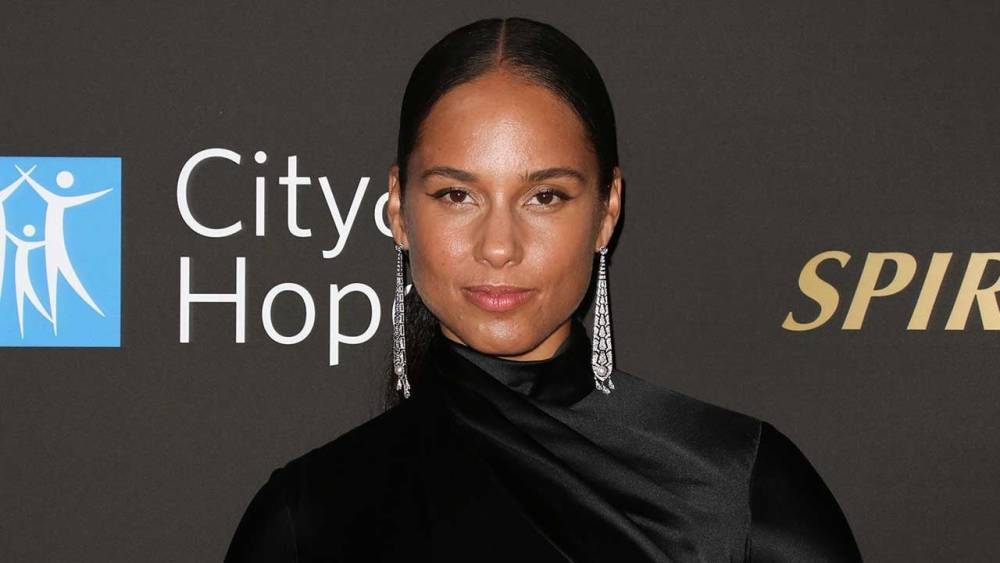 Alicia Keys Says She Was 'So Torn' About Going Through With Her Second Pregnancy - www.etonline.com