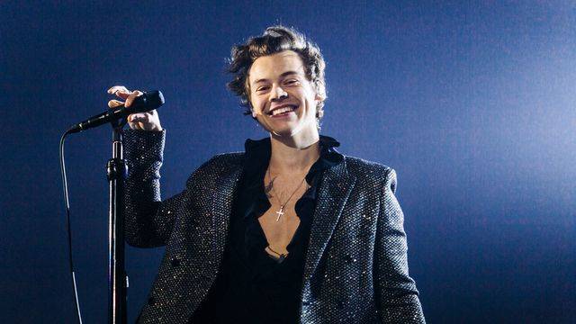 Harry Styles encourages fans to find 'happy moments' during coronavirus pandemic - www.foxnews.com