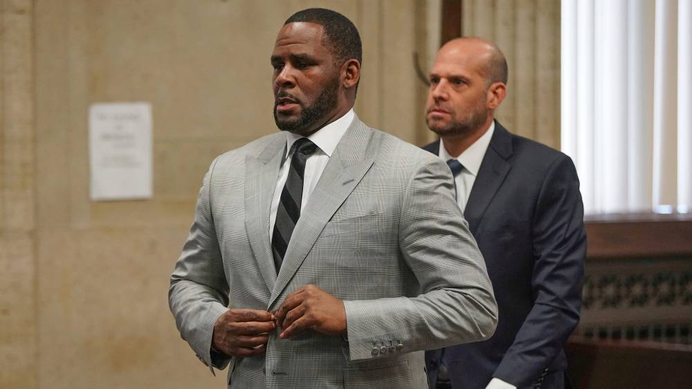 R. Kelly seeks release from jail over coronavirus concerns - www.foxnews.com - Chicago