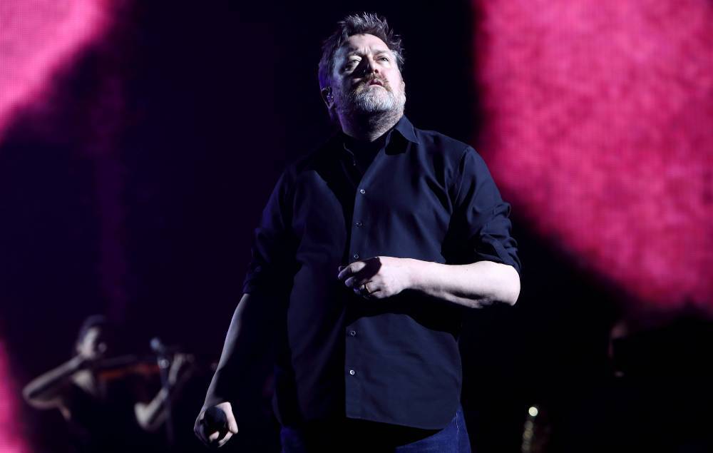 Elbow announce early release of ‘Live At The Ritz’ album for fans at home - www.nme.com - Manchester