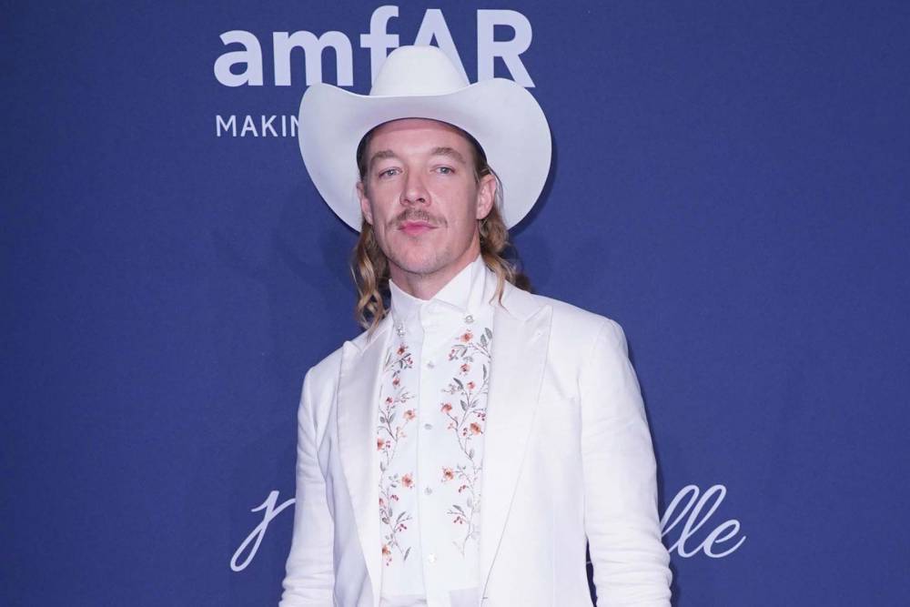 Diplo, Barry Gibb & Ryan Tedder to front Twitch Stream Aid - www.hollywood.com