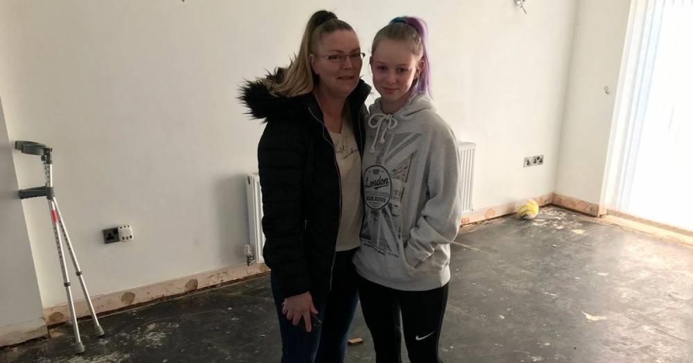 Family whose house was wrecked by floods are now homeless after the hotel they were staying in shut over coronavirus - www.manchestereveningnews.co.uk
