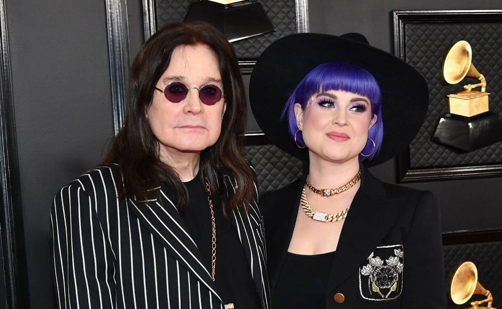 Kelly Osbourne Visits Her Parents for First Time in 3 Weeks, Shares Heartbreaking Text from Ozzy - www.justjared.com - Los Angeles