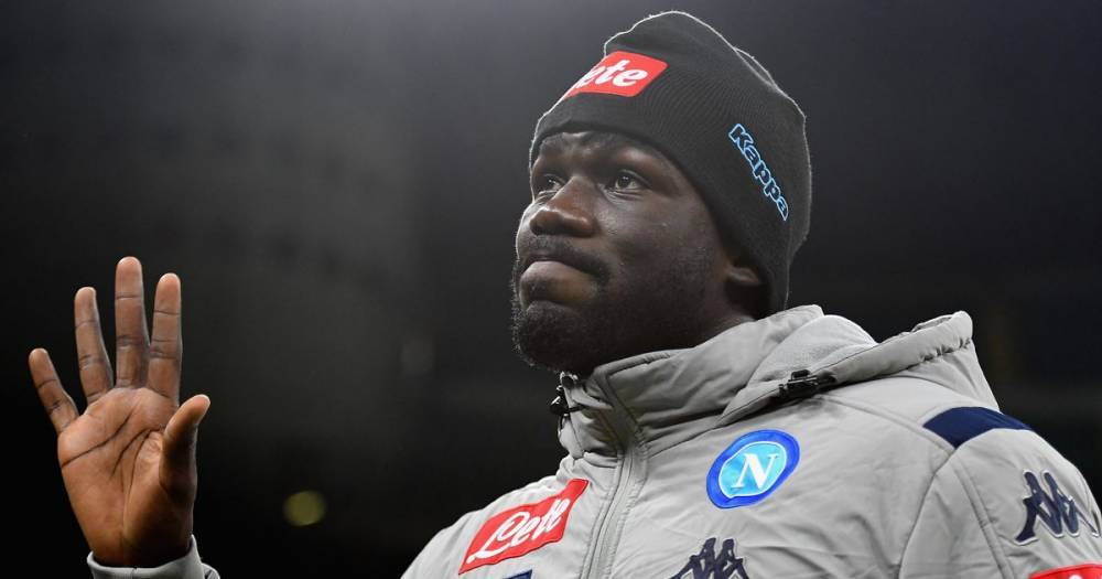 Man City trail Manchester United in Kalidou Koulibaly race and more transfer rumours - www.manchestereveningnews.co.uk - Italy - Senegal - Manchester