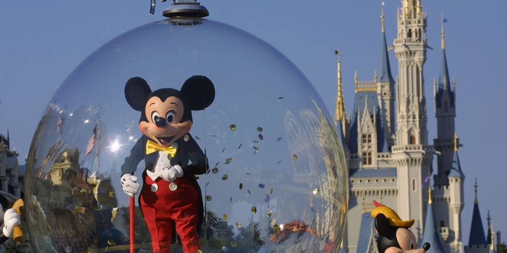 Disney World & Disneyland Will Stay Closed Indefinitely Amid Pandemic - www.justjared.com
