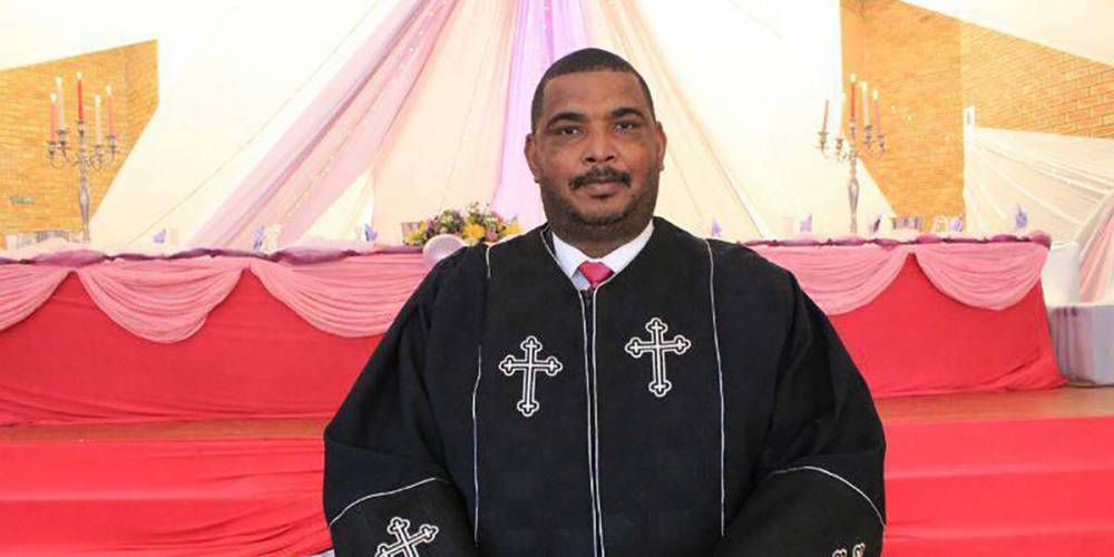 CT hate pastor Oscar Bougardt says LGBTQ people to blame for coronavirus - www.mambaonline.com - South Africa