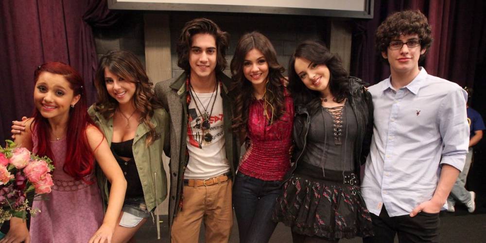 Ariana Grande, Victoria Justice, and Daniella Monet Post Emotional Instagrams About the 10-Year 'Victorious' Anniversary - www.elle.com