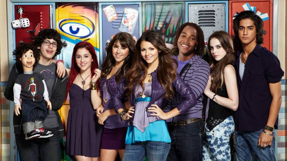 Ariana Grande and the ‘Victorious’ Cast Celebrate 10 Year Anniversary on Zoom - variety.com
