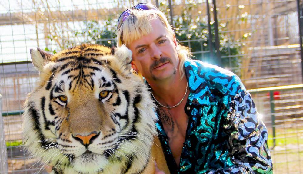 This Huge Star Is Becoming Joe Exotic's Biggest Supporter - www.justjared.com