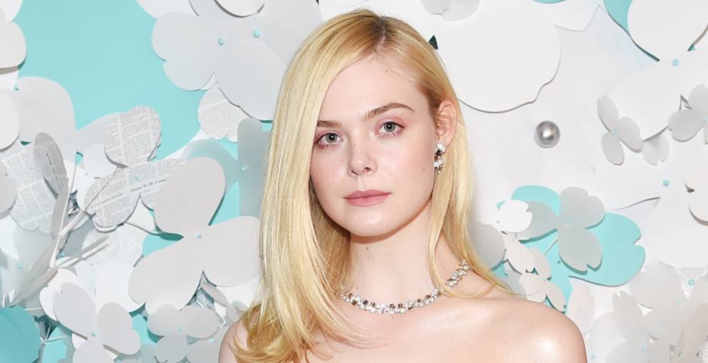 Elle Fanning Debuts Newly Dyed Pink Hair! - www.justjared.com