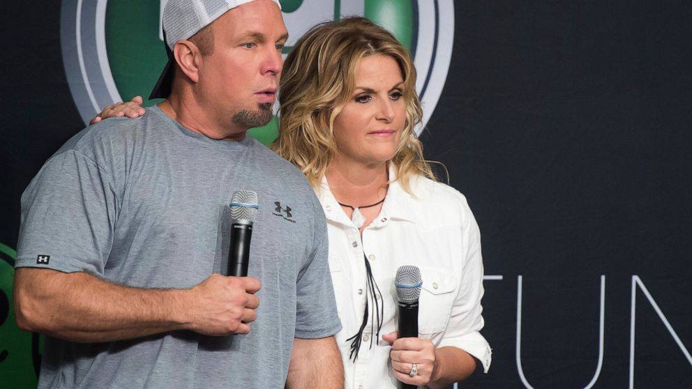 Brooks, Trisha Yearwood to perform requests on live special - abcnews.go.com - Los Angeles - county Brooks