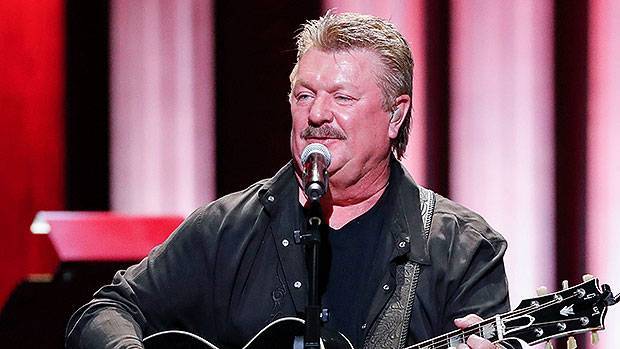 Joe Diffie: 5 Things About Beloved Country Star Dead From Coronavirus At 61 - hollywoodlife.com
