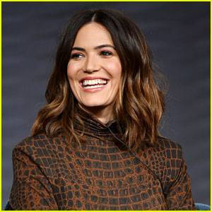 Mandy Moore Shares Her Thoughts on Music vs. Acting - www.justjared.com