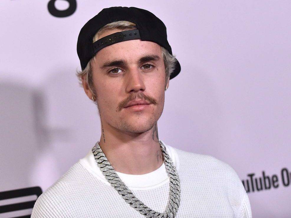 Justin Bieber hoping to grow back unpopular moustache 'eventually' - torontosun.com