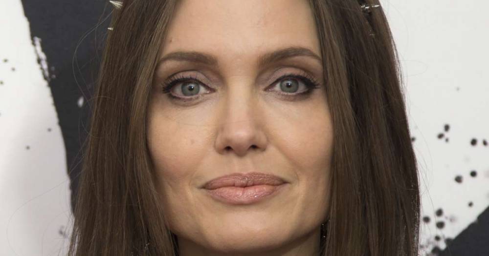 Angelina Jolie 'keeping kids away from Brad Pitt as they self-isolate with her' - www.msn.com - Los Angeles - South Korea - city Seoul - county Pitt