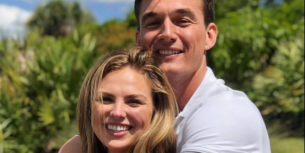 Bachelor Fans Are Convinced They've Found Proof Tyler Cameron and Hannah Brown Are Sleeping in the Same Bed - www.cosmopolitan.com - Florida - county Brown
