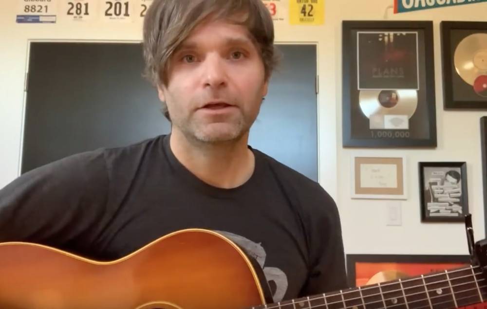 Watch Death Cab For Cutie’s Ben Gibbard cover The Cure, Morrissey and more during final ‘Live From Home’ session - www.nme.com