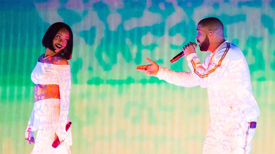 Drake Was Left on Read by Rihanna During an Instagram Live Now We’re Cringing - stylecaster.com