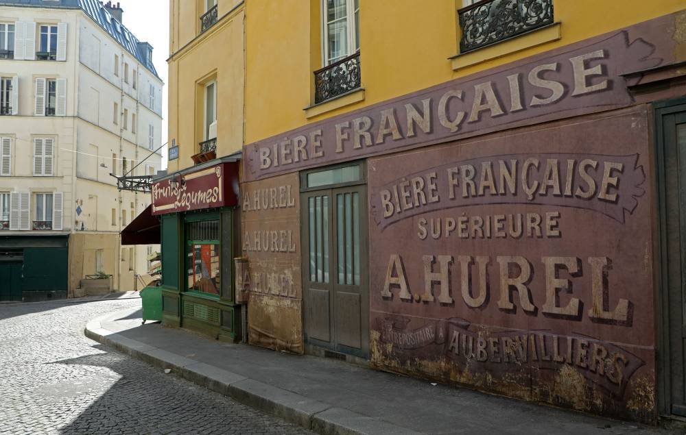 Coronavirus lockdown: streets stuck in Nazi-occupied Paris after 1942 set abandoned - www.nme.com - Paris