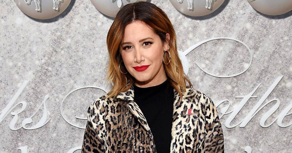 Ashley Tisdale’s Quarantine Life Includes ‘A Lot of Cooking’ and Healthy Eating - www.usmagazine.com - France