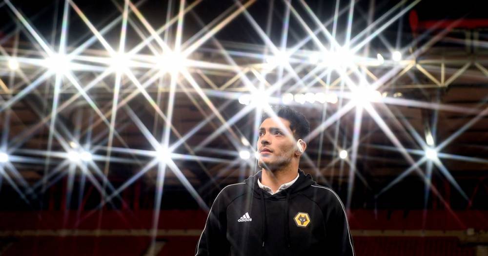 Wolves legend explains why Manchester United Raul Jimenez transfer rumours are good news - www.manchestereveningnews.co.uk - Mexico - Manchester