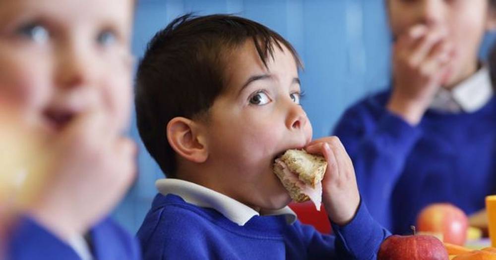 Supermarket vouchers to go out to all children in the UK entitled to free school meals - www.dailyrecord.co.uk - Britain