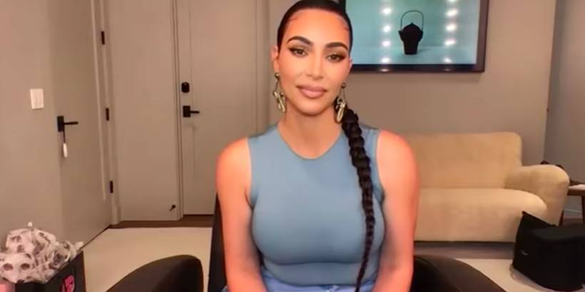 Kim Kardashian Says Kourtney Scratched Her So Hard She Was "Bleeding," and 'KUWK' Production Shut Down - www.cosmopolitan.com
