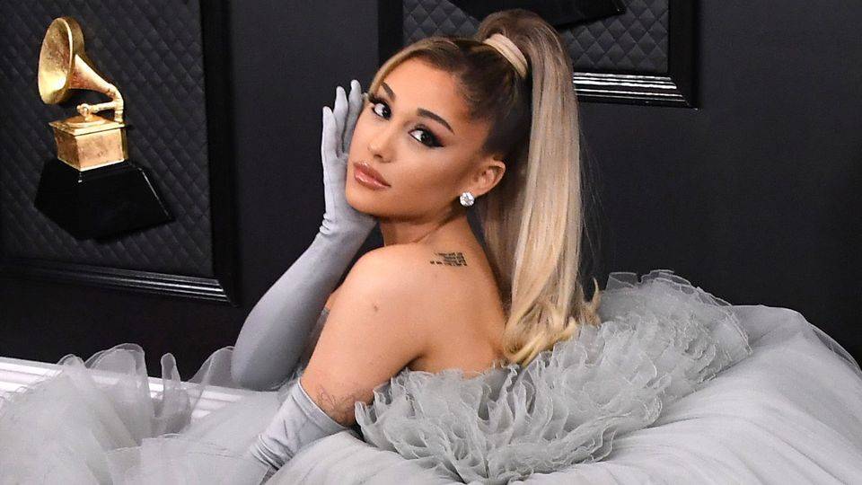 Ariana Grande unveils natural hair after ditching signature ponytail during self-isolation | Hair & Beauty - heatworld.com