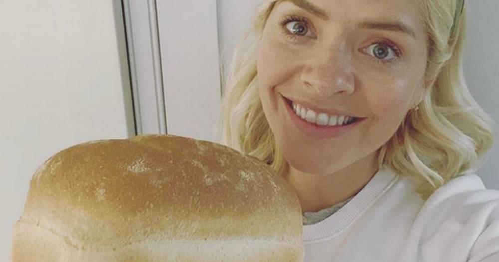 Holly Willoughby proudly shows off her very own loaf of bread as she bakes with her children during lockdown - www.ok.co.uk