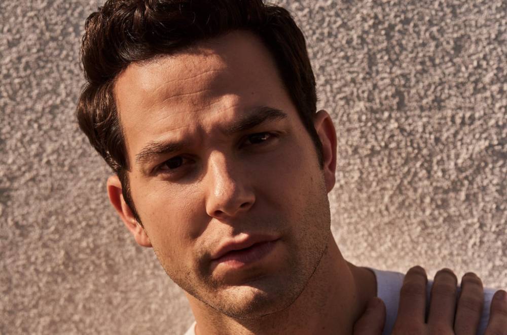Here Are the Songs Skylar Astin Has Been Jamming to in His 'Extra Time': Takeover Tuesday Playlist - www.billboard.com