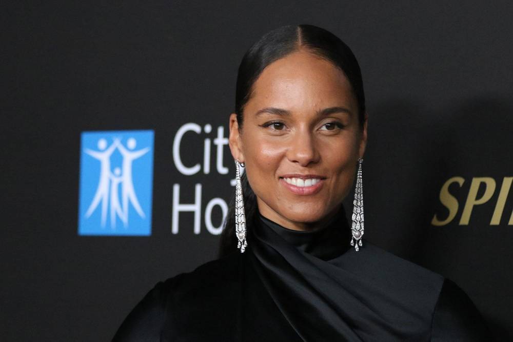 Alicia Keys finds meditation and scream therapy useful during lockdown - www.hollywood.com