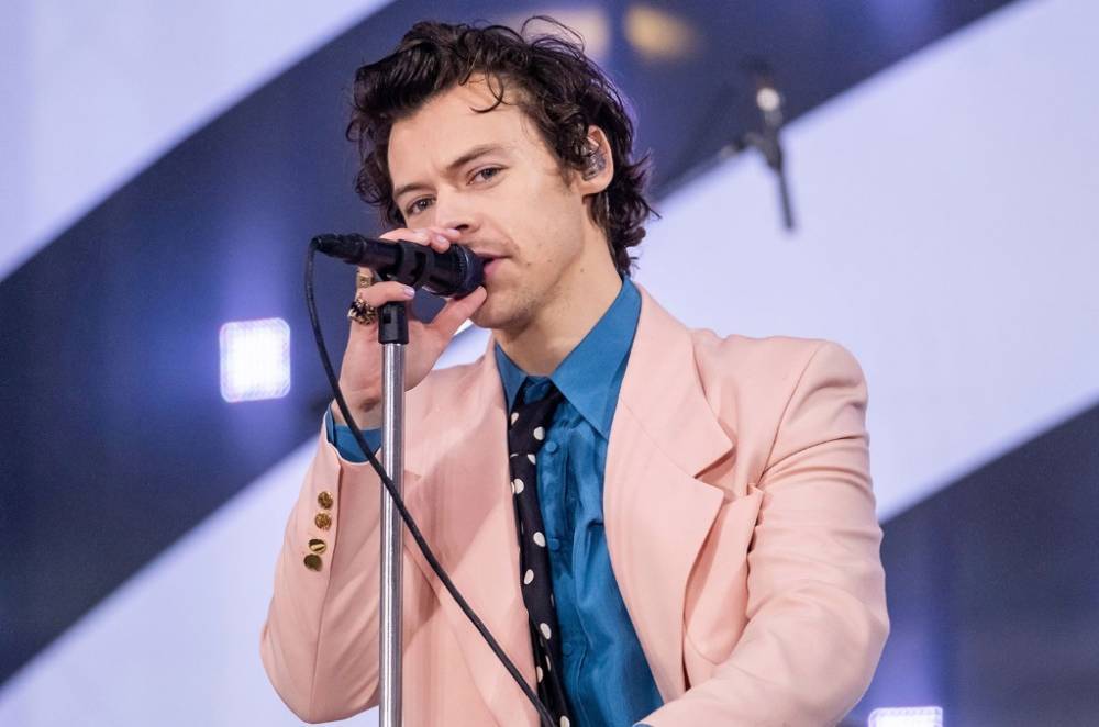 Here's What Harry Styles Really Thinks About Taylor Swift Writing Songs About Him - www.billboard.com