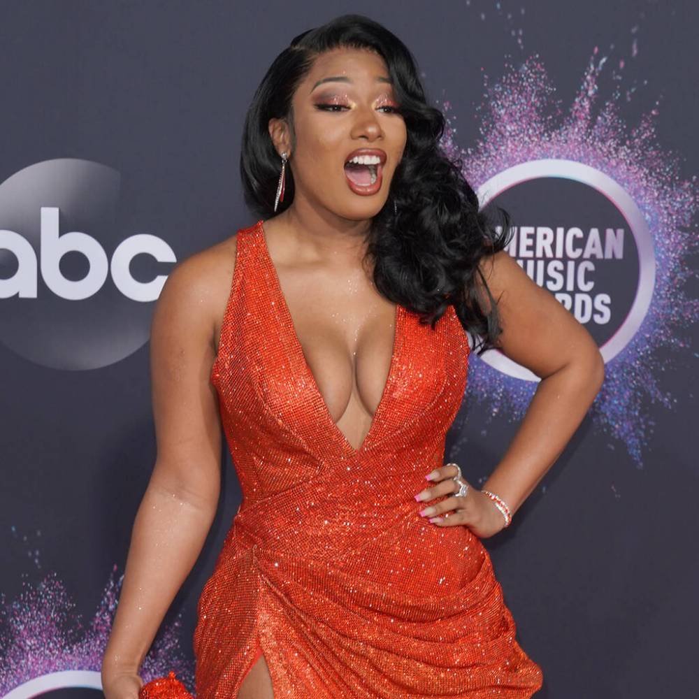 Record label boss fires back at Megan Thee Stallion’s protection order - www.peoplemagazine.co.za