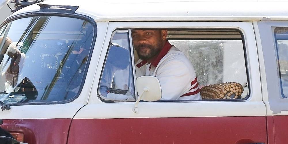 Will Smith Drives Van While Filming For 'King Richard' - www.justjared.com - Los Angeles - county Will - city Saniyya