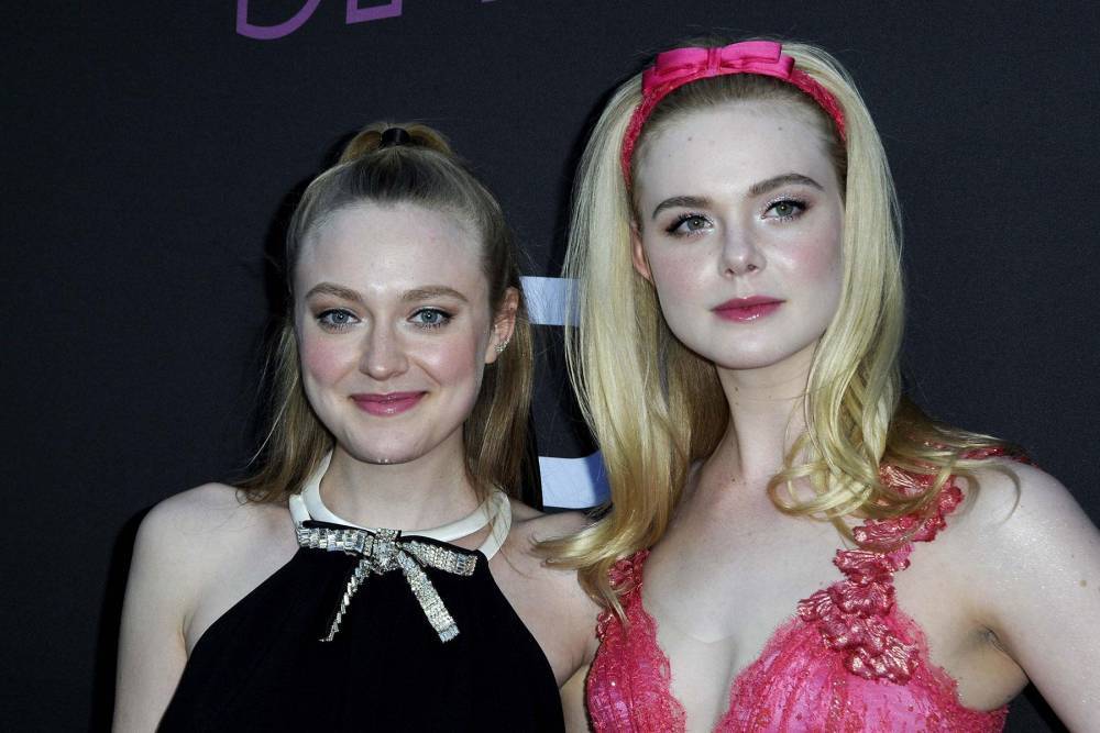 Fanning sisters’ movie first set for Christmas Day release - www.hollywood.com - France